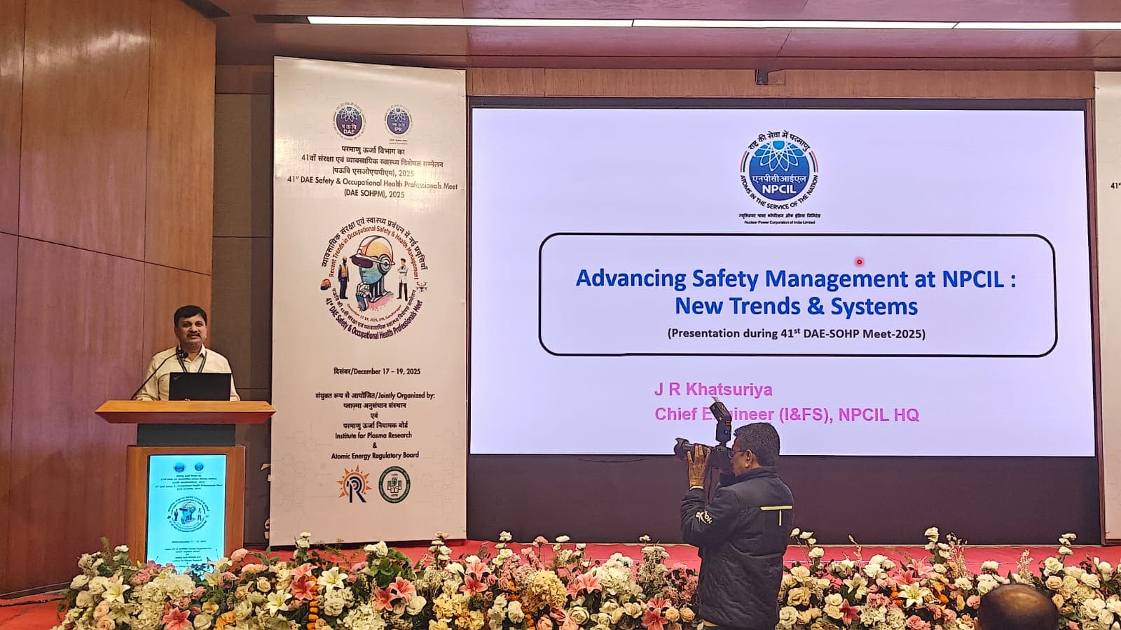 Mr. J. R. Khatsuriya (Research Scholar) delivered an invited expert talk at DAE Meet 2025